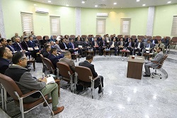 اجتماع السيد رئيس الجامعة مع رؤساء الاقسام العلمية في الجامعة