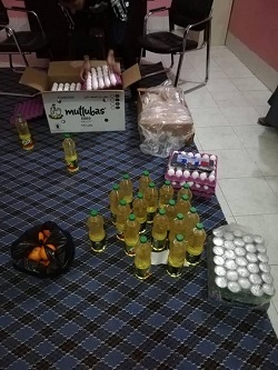 عمادة الكلية تساهم بوجبة غذائية لطلبة الأقسام الداخلية